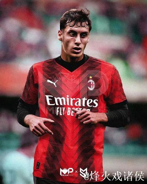 19岁350天,巴尔泰萨吉成米兰队史意甲双响最年轻后卫 19岁350天,巴尔泰萨吉成米兰队史意甲双响最年轻后卫