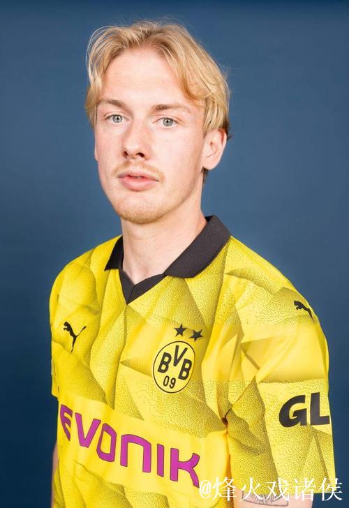 布兰特迎来里程碑,第200次身披多特蒙德战袍 布兰特迎来里程碑,第200次身披多特蒙德战袍